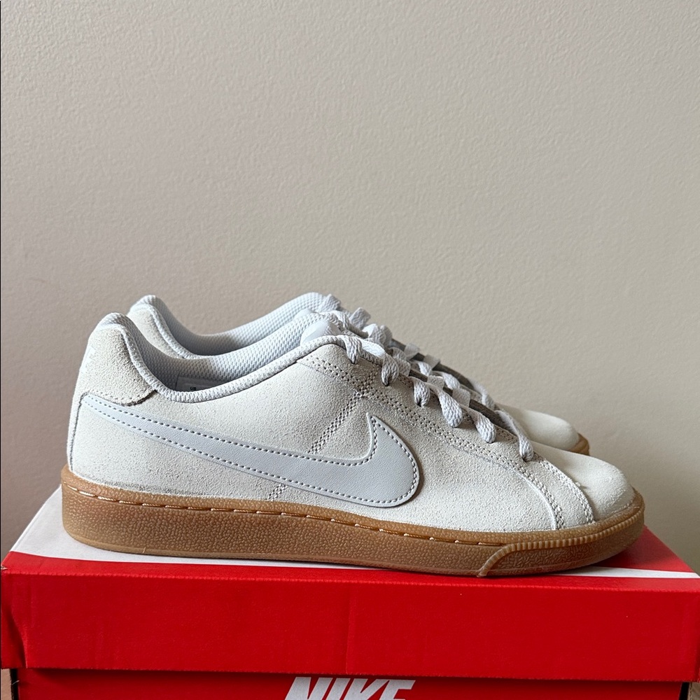 Nike Court Royale Suede Grey Platinum 916795-001 Women’s Size 6.5